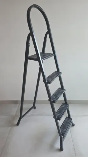 Escada 5 degraus aço