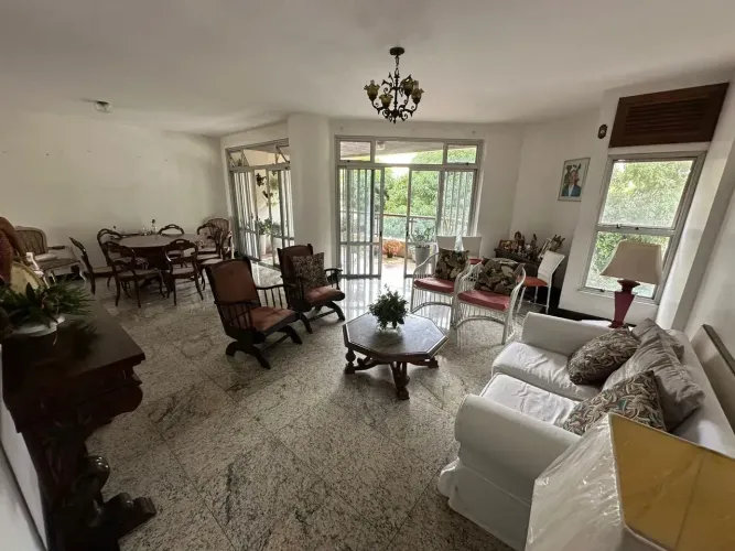 Ed Palazzo Verona - Apartamento com 230 m², 4 suítes, 2 vgs e cond. completo em Nazaré - B