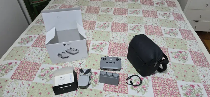 Drone DJI MINI 2 COMBO fly more Combo 3 baterias, carregador, bolsa e caixa original
