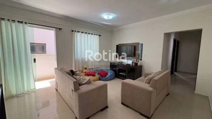 Apartamento residencial de 3 quartos à venda no Bairro Saraiva, Uberlândia