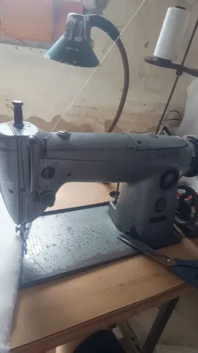 Máquina de costura
