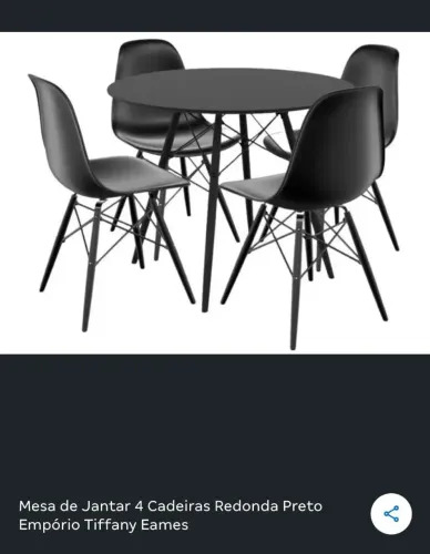 Mesa com 4 cadeiras
