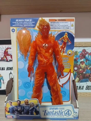 Homem tocha quarteto fantastico 26 cm original marca Hasbro 