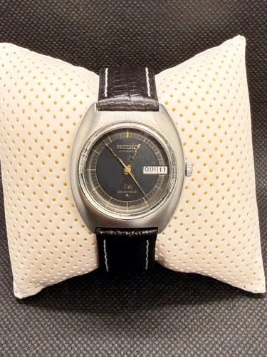 Seiko LM (Lord Matic) - 5606-6001