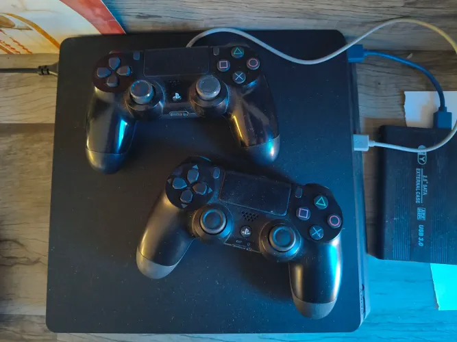 playstation 4 slim