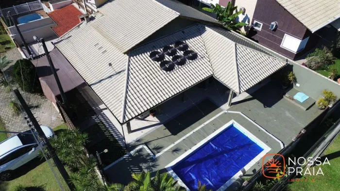 Casa com 3 dormitórios à venda, 123 m² por R$ 850.000 - Itapema do Sai - Itapoá/SC