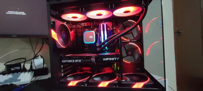 PC GAMER HIGH-END | Ryzen 7 9800X3D + RTX 5070
