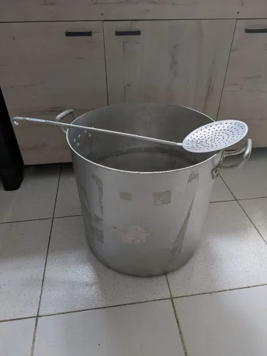 Panela Caldeirão 98 Litros