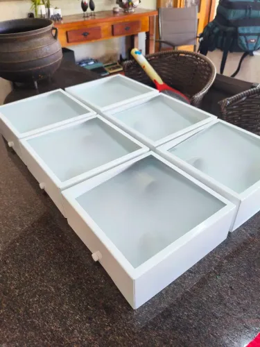 Plafon Branco Vidro Quadrado Sobrepor 20x20
