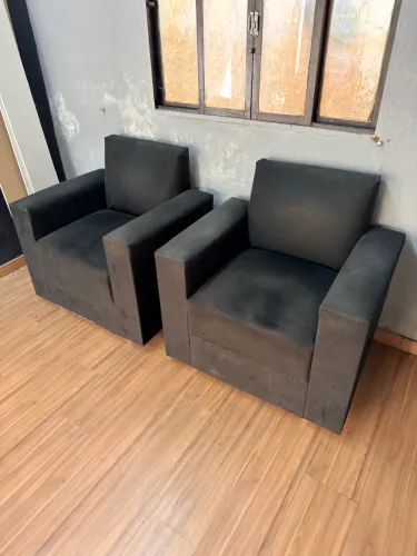 Vendo duas poltronas