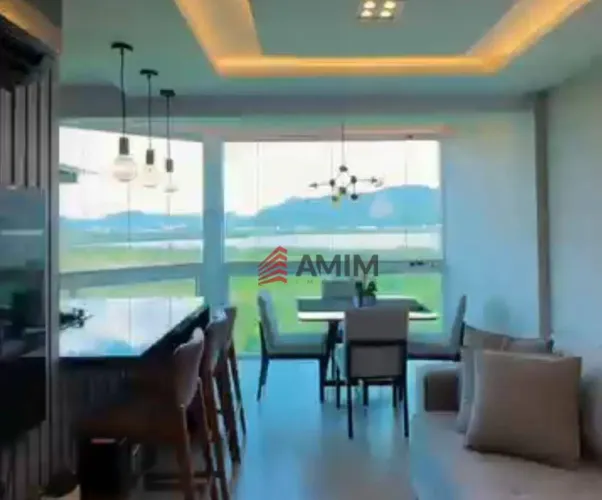 Cobertura com 3 quartos à venda, 130 m² por R$ 1.700.000 - Camboinhas - Niterói/RJ
