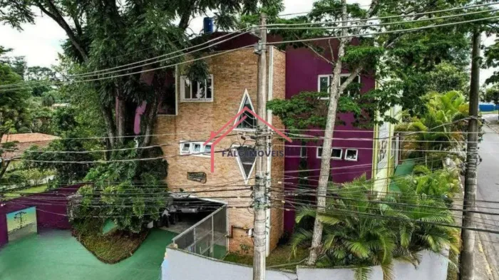 Galpão/Depósito/Armazém para alugar Área Total 1.366 m² - 11 banheiros 26 vagas Miolo da G
