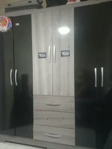 Guarda Roupa Usado