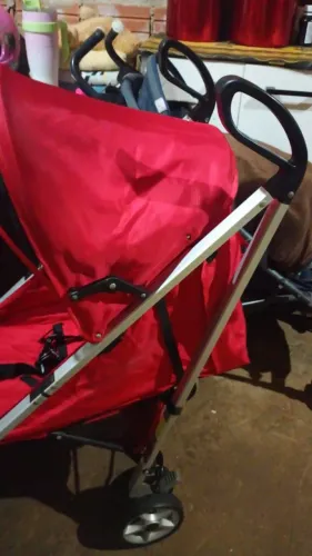 Carinho de passeio cosco