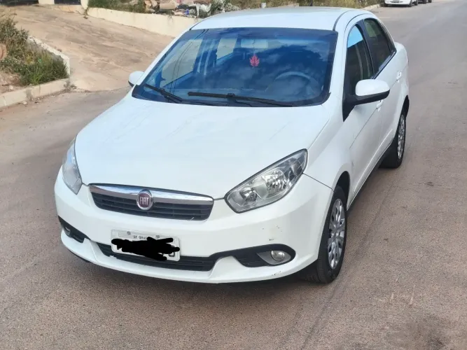 Fiat Grand Siena Attrac. 1.4 EVO F.flex 8V 2016