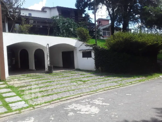 RR8016 Casa 600m² CONDOMÍNIO NOVA SÃO PAULO - 3 Dorms 6 Vagas - OPORTUNIDADE - Ótima Local