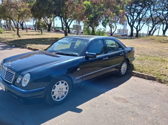 Mercedes-Benz E-430 Avantgarde 1998