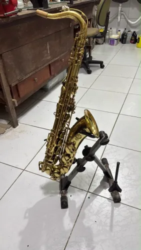 Sax tenor Eagle 503