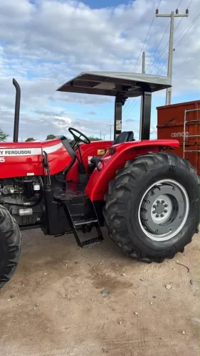 Trator 4275 Massy Ferguson 2014