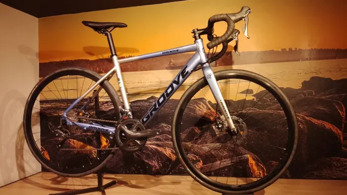 Bicicleta speed GROOVE OVERDRIVE 50