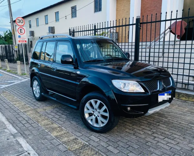 Mitsubishi Pajero TR4 2.0/ 2.0 Flex 16V 4X4 Aut. 2011