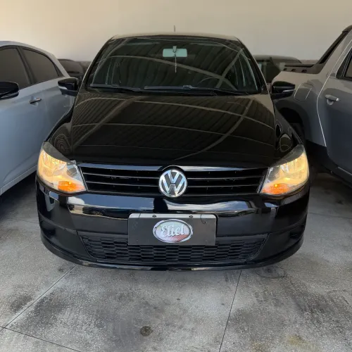 Volkswagen Fox 1.0 MI Total Flex 8V 5P 2013