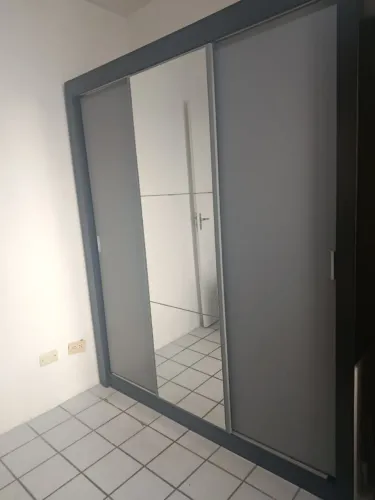 GUARDA ROUPA JÁ DESMONTADO