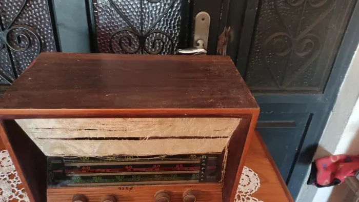 Rádio antigo 