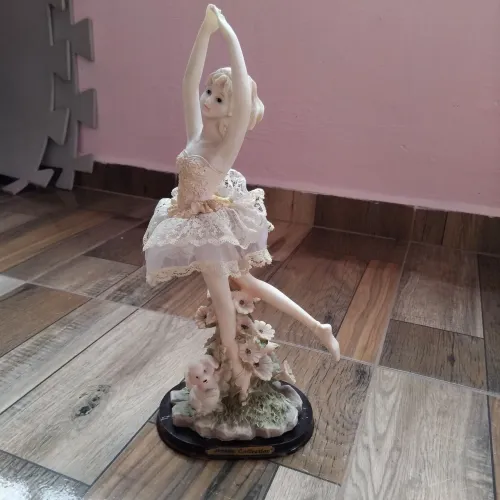 Bailarina em Resina 