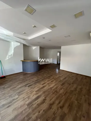EXCELENTE PONTO COMERCIAL NA VILA EMA