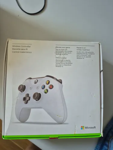 Controle Xbox one semi novo