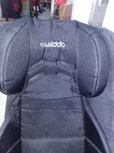 Cadeira pra criança com alça pra carregar seu anjo quando não estiver no carro