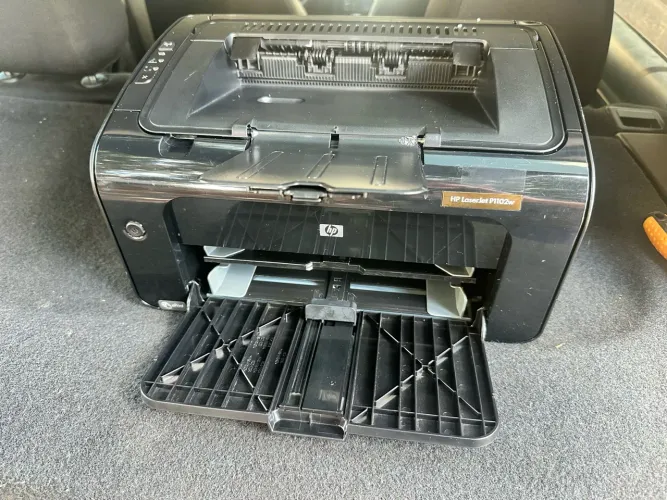 Impressora HP 1102W