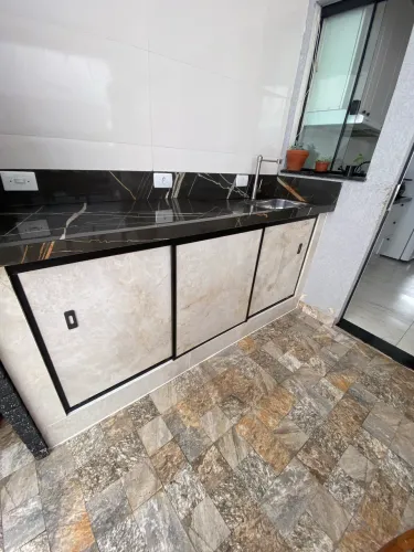 ? MÓVEL + BANCADA EM PORCELANATO SOB MEDIDA ?