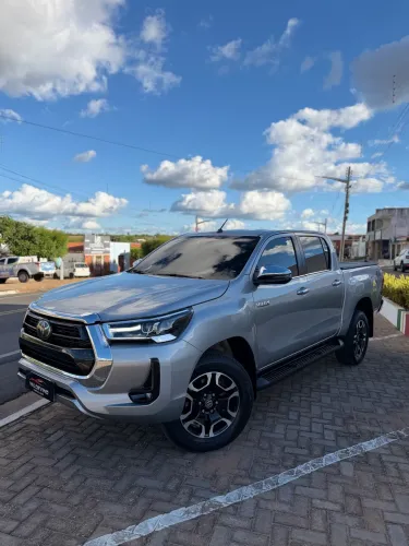 Toyota Hilux CD SRX 4X4 2.8 TDI 16V Diesel Aut. 2021
