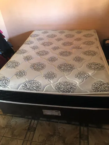 Cama box casal