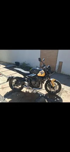 Trident 660 muito nova