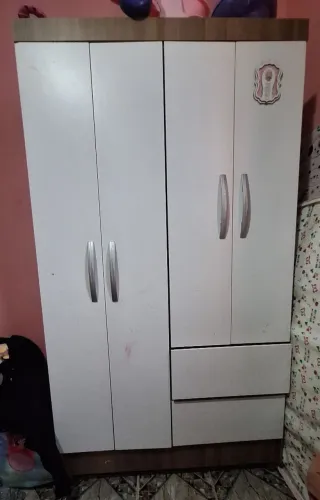 Guarda roupa infantil 