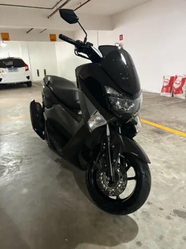 Yamaha Nmax 2018 - 4700km (Único dono)