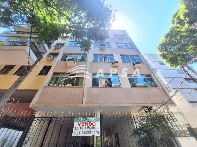 EXCELENTE APARTAMENTO, EM OTIMA LOCALIZACAO NA TIJUCA, DE FUNDOS, VISTA LIVRE, CLARO, AREJ