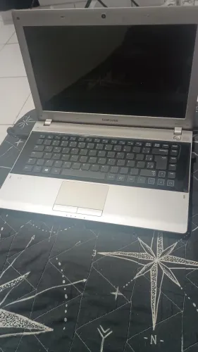 Notebook Samsung RV411