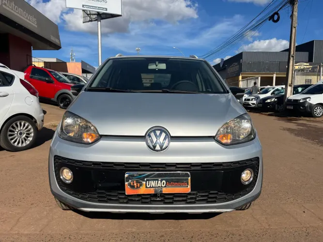 Volkswagen Up! Cross 1.0 TSI Total Flex 12V 5P 2016