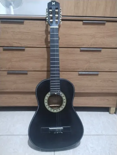 Violão Michael infantil preto de nylon