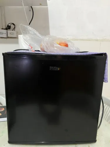 Frigobar 45 litros Philco