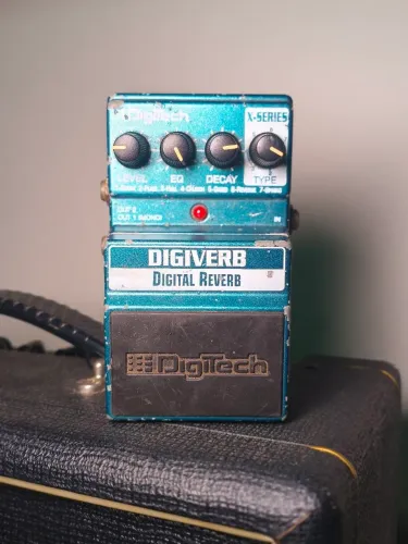 Pedal de Reverb Digitech Digiverb