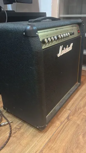 Marshall Valvestate 2000 AVT50