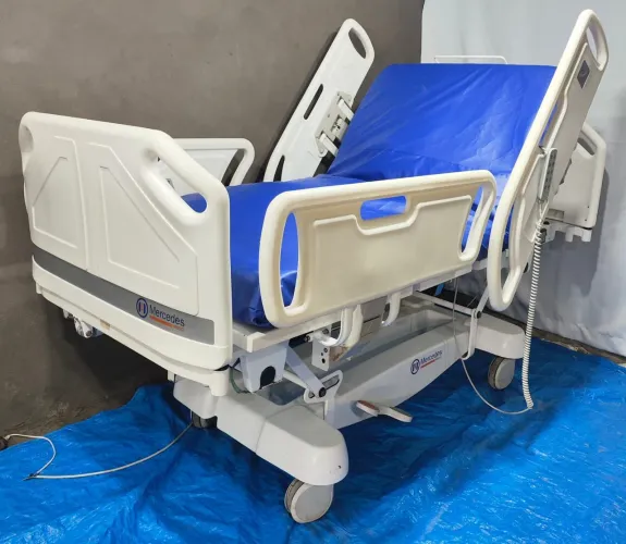 Cama Hospitalar Elétrica Poltrona Regulagem de Altura 9 Posições com Colchão Hospitalar