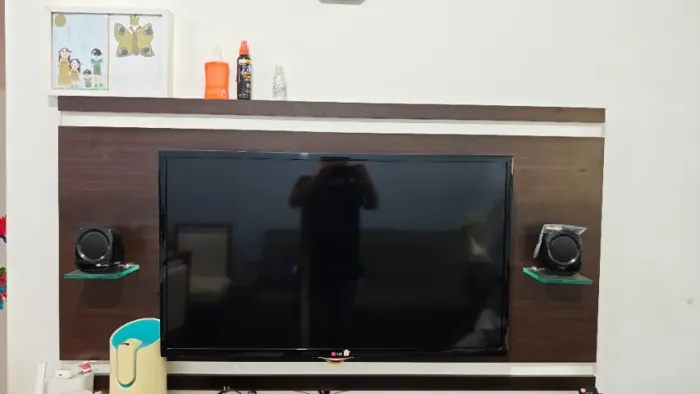 Painel TV com Rack e Mesa de Centro
