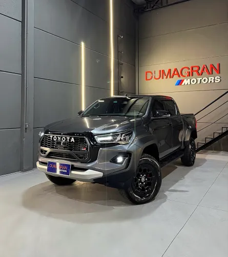 Toyota Hilux CD Gr-s 4X4 2.8 TDI Dies. Aut. 2024
