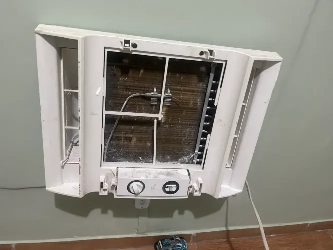 Ar Condicionado de Janela Springer Midea 10.000 BTU/h - Mecânico - Funcionando 100%